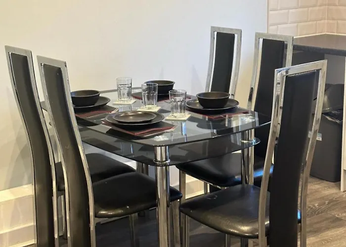 The Luxe By Viennese Aparts 2 Bedroom! Apartment Bradford (West Yorkshire)